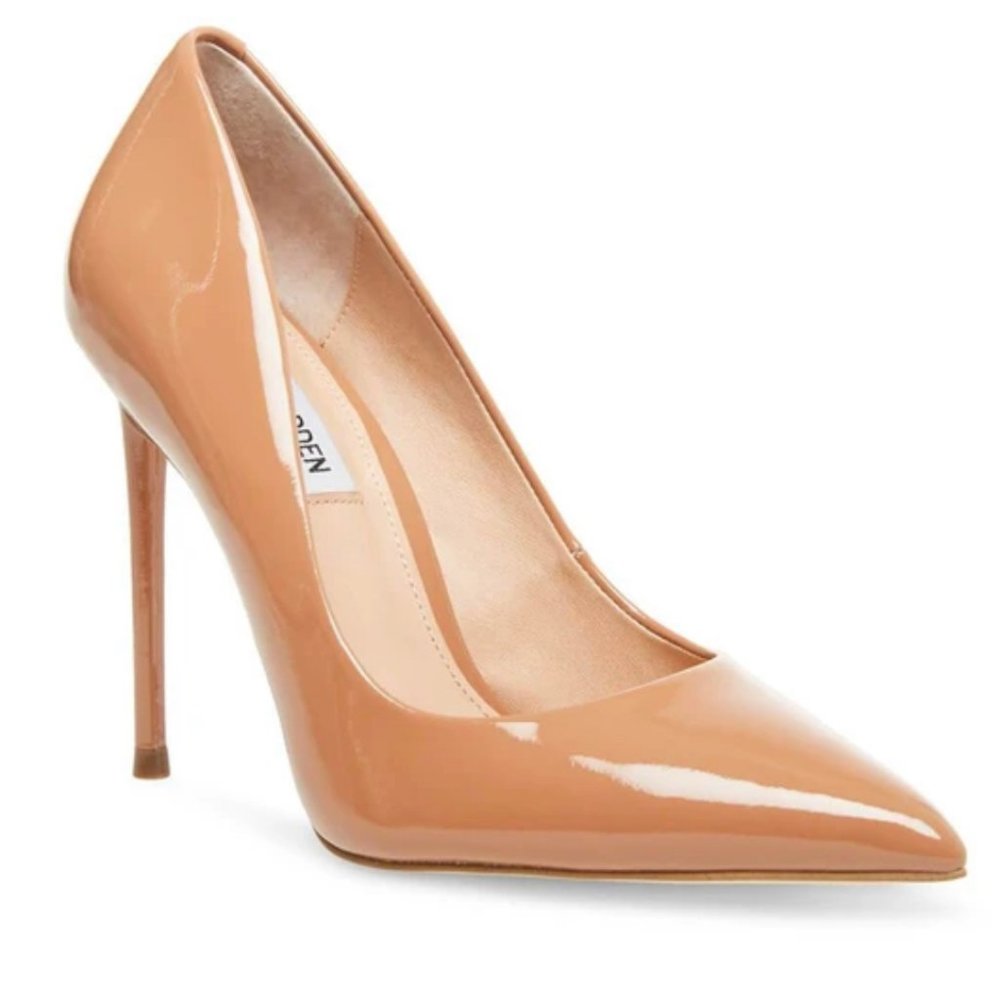 🚚Steve Madden Camel Patent Vala Pump NWOT, NIB🚚